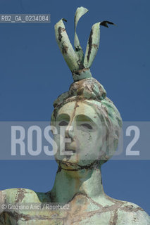 24/4/08 - LAVORI DI RESTAURO  E RISTRUTTURAZIONE DELLA PUNTA DELLA DOGANA ©Graziano Arici/Rosebud2