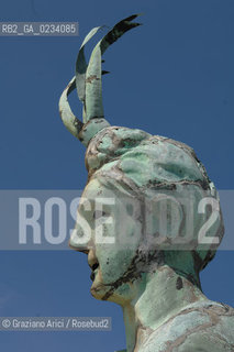 24/4/08 - LAVORI DI RESTAURO  E RISTRUTTURAZIONE DELLA PUNTA DELLA DOGANA ©Graziano Arici/Rosebud2