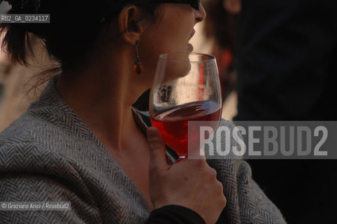 VENEZIA APRILE 2008 - RIALTO CAMPIELLO BELLA VIENNA APERITIVO E SPRITZ ©Graziano Arici/Rosebud2 GASTRONOMIA