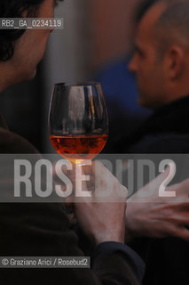 VENEZIA APRILE 2008 - RIALTO CAMPIELLO BELLA VIENNA APERITIVO E SPRITZ ©Graziano Arici/Rosebud2 GASTRONOMIA OSTERIA