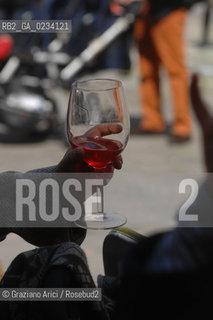 VENEZIA APRILE 2008 - RIALTO CAMPIELLO BELLA VIENNA APERITIVO E SPRITZ ©Graziano Arici/Rosebud2 GASTRONOMIA