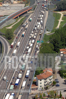 VENEZIA 8/5/08 FOTO AEREE DELLA SUPERSTRADA TANGENZIALE A MESTRE ©Graziano Arici/Rosebud2 TRAFFICO AUTOMOBILE