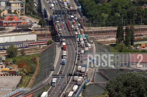 VENEZIA 8/5/08 FOTO AEREE DELLA SUPERSTRADA TANGENZIALE A MESTRE ©Graziano Arici/Rosebud2 TRAFFICO AUTOMOBILE