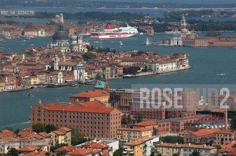 VENEZIA 9/5/08 FOTO AEREE DEL CANALE DELLA GIUDECCA E DEL MULINO STUCKY HOTEL HILTON A VENEZIA ©Graziano Arici/Rosebud2 ALBERGO