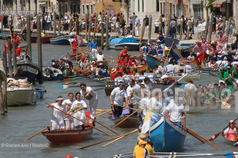 VENEZIA 11/5/08 REGATA VOGALONGA IN RIO DI CANNAREGIO ©Graziano Arici/Rosebud2 BARCA