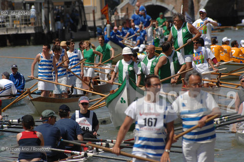 VENEZIA 11/5/08 REGATA VOGALONGA IN RIO DI CANNAREGIO ©Graziano Arici/Rosebud2 BARCA