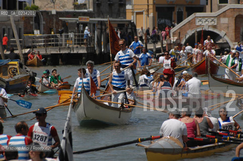 VENEZIA 11/5/08 REGATA VOGALONGA IN RIO DI CANNAREGIO ©Graziano Arici/Rosebud2 BARCA