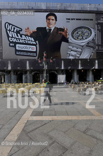 VENICE SEPTEMBER 2008 THE GEANT PUBLICITY ON THE GRAN CANAL IN VENICE : ST MARKS SQUARE ©Graziano Arici/Rosebud2 PUBBLICITà VENICE ON SALE