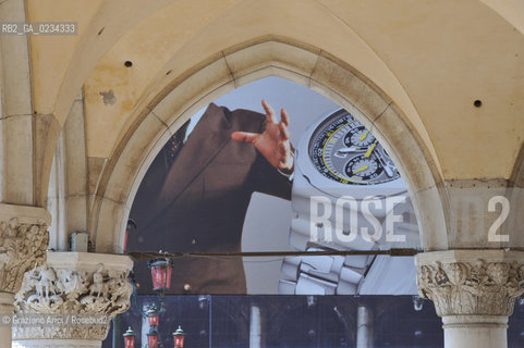 VENICE SEPTEMBER 2008 THE GEANT PUBLICITY ON THE GRAN CANAL IN VENICE : ST MARKS SQUARE ©Graziano Arici/Rosebud2 PUBBLICITà VENICE ON SALE