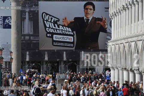 VENICE SEPTEMBER 2008 THE GEANT PUBLICITY ON THE GRAN CANAL IN VENICE : ST MARKS SQUARE ©Graziano Arici/Rosebud2 PUBBLICITà VENICE ON SALE