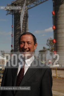 VENEZIA 3 OTTOBRE 2008 - INAUGURAZIONE DEI MOORNIG DOLPHINS PER IL RIGASSIFICATORE ALLARSENALE © MARTA BUSO/ARICI CONSORZIO VENEZIA NUOVA