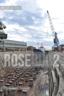VENEZIA OTTOBRE 2008 BACINI DI CARENAGGIO DELLARSENALE DI VENEZIA ©Graziano Arici/Rosebud2 NAVE CANTIERE NAVALE