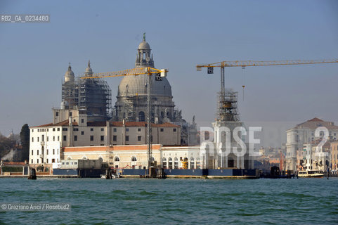 VENEZIA 18/02/09 CANTIERE A PUNTA DELLA DOGANA @ Graziano Arici/Rosebud2