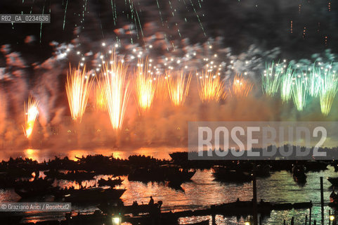 VENEZIA LUGLIO 2009 - FESTA E FUOCHI DARTIFICIO DEL REDENTORE ©Graziano Arici/Rosebud2