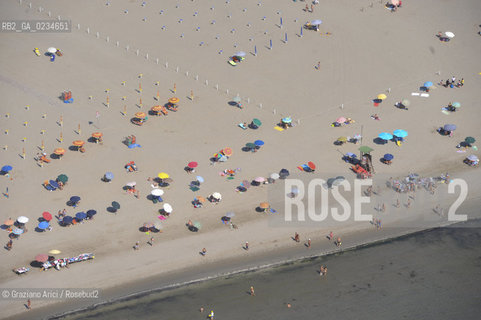 VENEZIA LUGLIO 2009 - FOTO AEREA DELLA SPIAGGIA DI CAVALLINO JESOLO ©Graziano Arici/Rosebud2 MARE