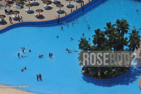 VENEZIA LUGLIO 2009 - FOTO AEREA DEL PARCO DI ACQUALAND A JESOLO ©Graziano Arici/Rosebud2 PISCINA