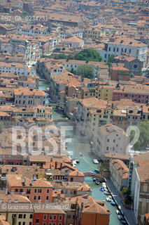 VENEZIA LUGLIO 2009 - FOTO AEREA DEL RIO DEGLI ORMESINI ©Graziano Arici/Rosebud2