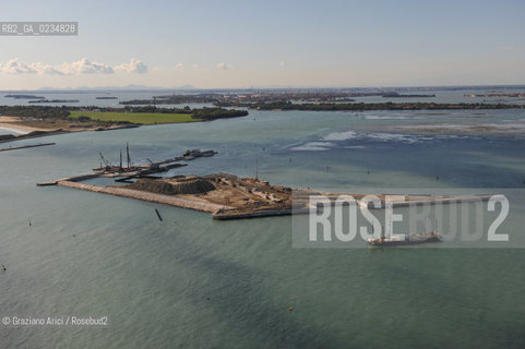 VENEZIA 15/10/09 FOTO AEREE AI LAVORI ESEGUITI R IN CORSO A LIDO ©Graziano Arici/Rosebud2 CONSORZIO VENEZIA NUOVA