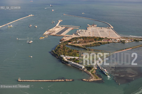 VENEZIA 15/10/09 FOTO AEREE AI LAVORI ESEGUITI R IN CORSO A MALAMOCCO ©Graziano Arici/Rosebud2 CONSORZIO VENEZIA NUOVA