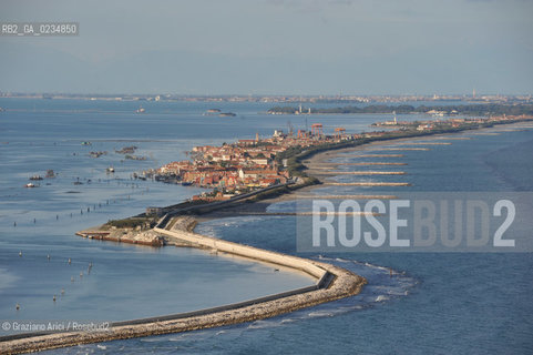 Venice 14/9/2009-  Murazzi con Pellestrina foto aerea ©Graziano Arici/Rosebud2