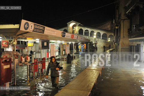 Venice december, 25th 2009 - Exceptional high tide of 1,45 m in Venice during the Christmas night at 4 a.m. ©Graziano Arici/Rosebud2 acqua alta marea