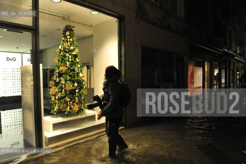 Venice december, 25th 2009 - Exceptional high tide of 1,45 m in Venice during the Christmas night at 4 a.m. ©Graziano Arici/Rosebud2 acqua alta marea
