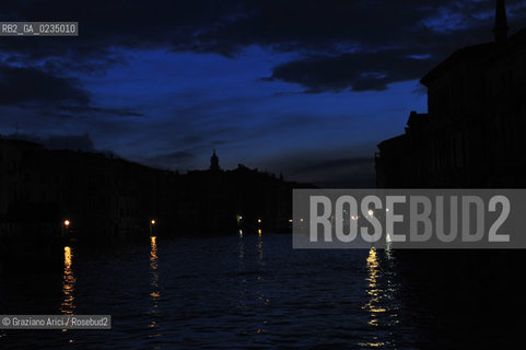 Venice december, 25th 2009 - Exceptional high tide of 1,45 m in Venice during the Christmas night at 4 a.m. ©Graziano Arici/Rosebud2 acqua alta marea