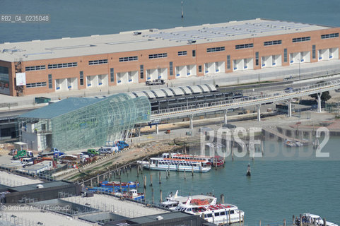 Venice april 2010 - Aerial view of People Mover station in tronchetto foto aerea  ©Graziano Arici/Rosebud2