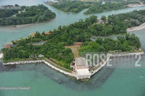 Venice  4/5/10 - Aerial view S.Andrea Island forte aerea Venezia  ©Graziano Arici/Rosebud2