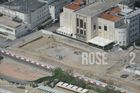 Venice  4/5/10 - Aerial view Venice film Festival Palace in construction Cantiere del Nuovo Palazzo del Cinema aerea Venezia  ©Graziano Arici/Rosebud2