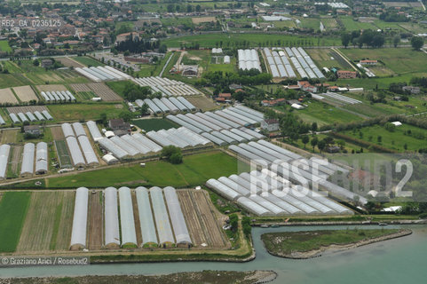Venice 20/5/10 - Aerial view of greenhouses in Cavallino serra foto aerea ©Graziano Arici/Rosebud2