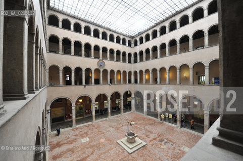 Venice  4/5/10 - The palace Fontego dei Tedeschi - It was the ancient warehouse of the german merchant palazzo ©Graziano Arici/Rosebud2