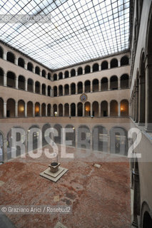 Venice  4/5/10 - The palace Fontego dei Tedeschi - It was the ancient warehouse of the german merchant palazzo ©Graziano Arici/Rosebud2