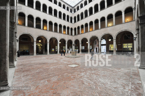 Venice  4/5/10 - The palace Fontego dei Tedeschi - It was the ancient warehouse of the german merchant palazzo ©Graziano Arici/Rosebud2