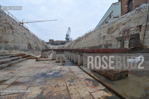 VENEZIA 4/2/10 LAVORI DEI RESTAURO E RISTRUTTURAZIONE DELLARSENALE BACINO DI CARENAGGIO DI MEZZO ©Graziano Arici/Rosebud2 CONSORZIO VENEZIA NUOVA