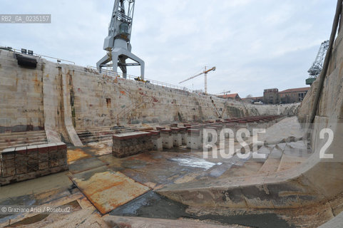 VENEZIA 4/2/10 LAVORI DEI RESTAURO E RISTRUTTURAZIONE DELLARSENALE BACINO DI CARENAGGIO DI MEZZO ©Graziano Arici/Rosebud2 CONSORZIO VENEZIA NUOVA