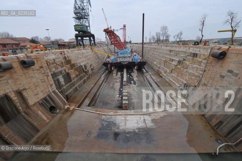 VENEZIA 4/2/10 LAVORI DEI RESTAURO E RISTRUTTURAZIONE DELLARSENALE BACINO DI CARENAGGIO GRANDE ©Graziano Arici/Rosebud2 CONSORZIO VENEZIA NUOVA