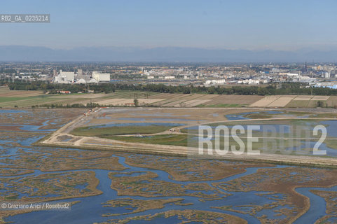 VENEZIA 15 OTTOBRE 2009 - FOTO AEREE DELLA CASSA DI COLMATA A ©Graziano Arici/Rosebud2 AEREA