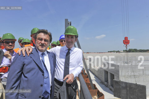 Venice 9/6/10 - Visit of the Veneto Region President Luca Zaia to the Mose system against the High Tide in Venice:  Renato Chisso with Luca Zaia  ©Graziano Arici/Rosebud2