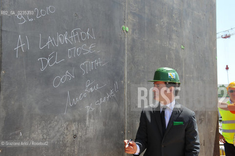 Venice 9/6/10 - Visit of the Veneto Region President Luca Zaia to the Mose system against the High Tide in Venice ©Graziano Arici/Rosebud2