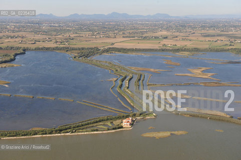 VENEZIA 15 OTTOBRE 2009 - FOTO AEREE DELLE BARENE DELLA LAGUNA DI VENEZIA ©Graziano Arici/Rosebud2 AEREA