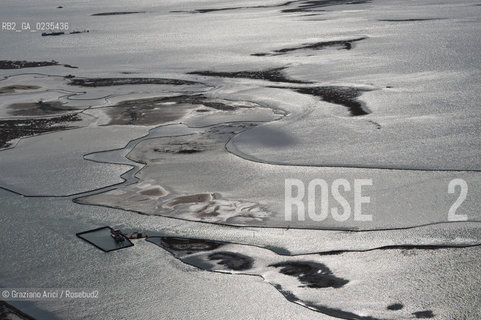 VENEZIA 15 OTTOBRE 2009 - FOTO AEREE DELLE BARENE DELLA LAGUNA DI VENEZIA ©Graziano Arici/Rosebud2 AEREA