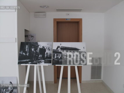 CAORLE 23/7/10 : MOSTRA HEMINGWAY A CAORLE PAOLA PALLIERI GIANNI MORIANI ©Graziano Arici/Rosebud2