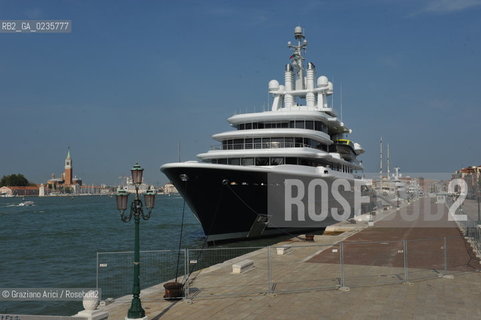 Venice september  - Yacht in Venice barca nave  @ Graziano Arici