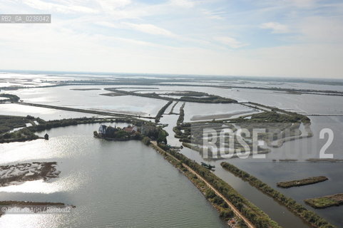 VENEZIA 11/10/10- FOTO AEREE DELLE BARENE DELLA LAGUNA SUD VALLE DA PESCA VALLE ZAPPA ©Graziano Arici/Rosebud2 CONSORZIO VENEZIA NUOVA LAGUNA BARENA VALLE DA PESCA