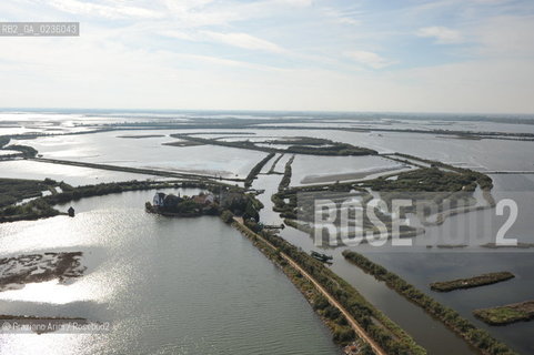 VENEZIA 11/10/10- FOTO AEREE DELLE BARENE DELLA LAGUNA SUD VALLE DA PESCA VALLE ZAPPA ©Graziano Arici/Rosebud2 CONSORZIO VENEZIA NUOVA LAGUNA BARENA VALLE DA PESCA