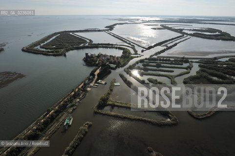 VENEZIA 11/10/10- FOTO AEREE DELLE BARENE DELLA LAGUNA SUD VALLE DA PESCA VALLE ZAPPA ©Graziano Arici/Rosebud2 CONSORZIO VENEZIA NUOVA LAGUNA BARENA VALLE DA PESCA