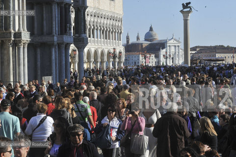 Venice october 2010 - Tourists in Venice turismo ©Graziano Arici/Rosebud2