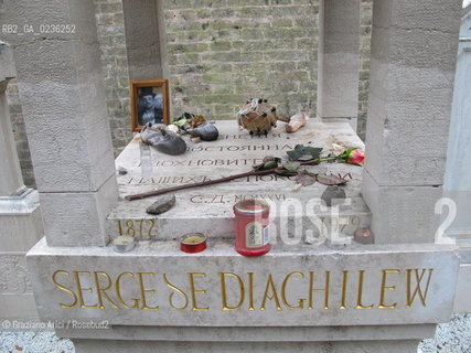Venice october 2010 - Monumental cemetery in Venice:  grave of the dancer and choreographer Serge Diaghilev Diaghilew coreografo©Graziano Arici/Rosebud2