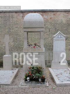 Venice october 2010 - Monumental cemetery in Venice:  grave of the dancer and choreographer Serge Diaghilev Diaghilew coreografo©Graziano Arici/Rosebud2
